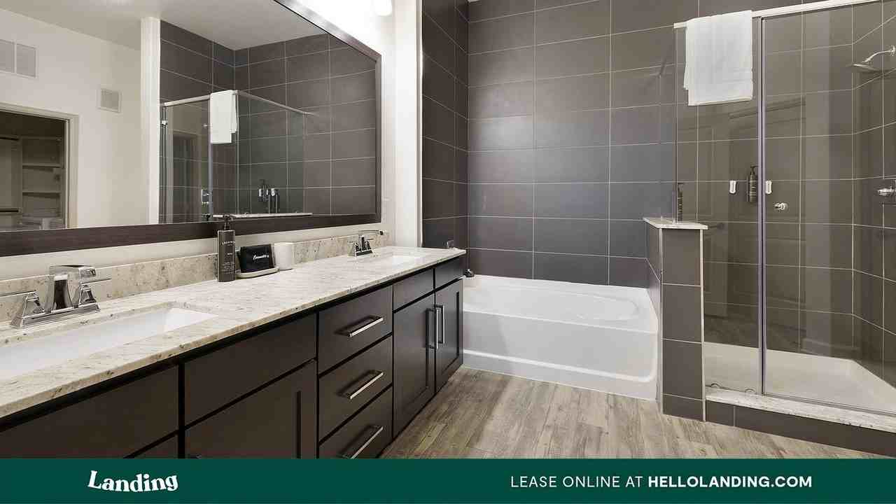 4921 White Settlement Rd - Photo 7 of 50