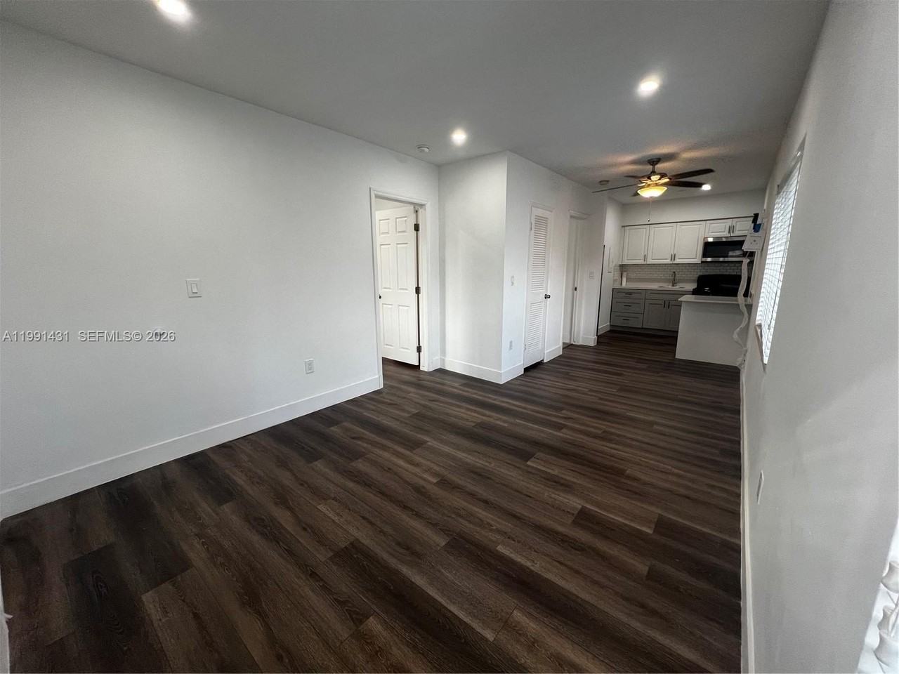 550 Sw 16th Ave #550 - Photo 5 of 16