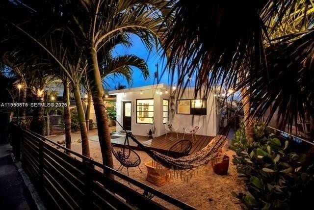 13654 Ne 20th Pl - Photo 2 of 38