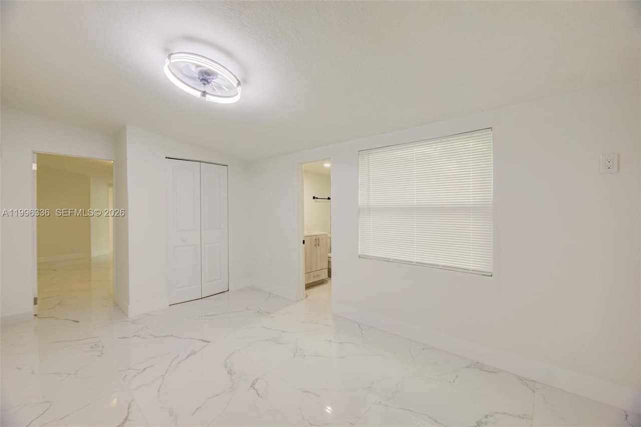 20201 Sw 117th Ct #0 - Photo 3 of 18