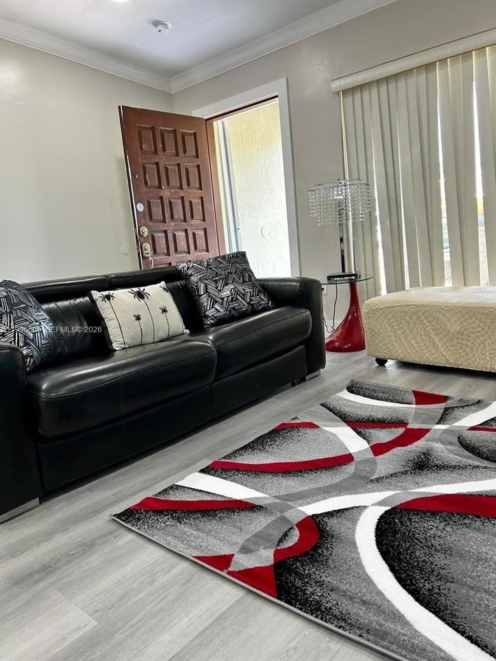 9922 Sw 2nd St #A - Photo 7 of 24