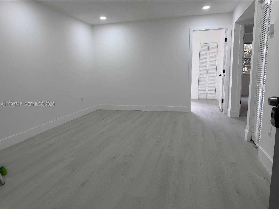 300 W 74th Pl #217 - Photo 3 of 8