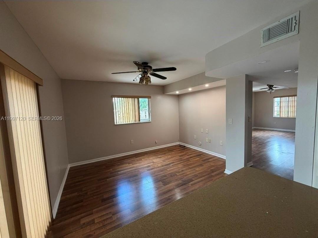 2385 W 69th St #2385B - Photo 5 of 7