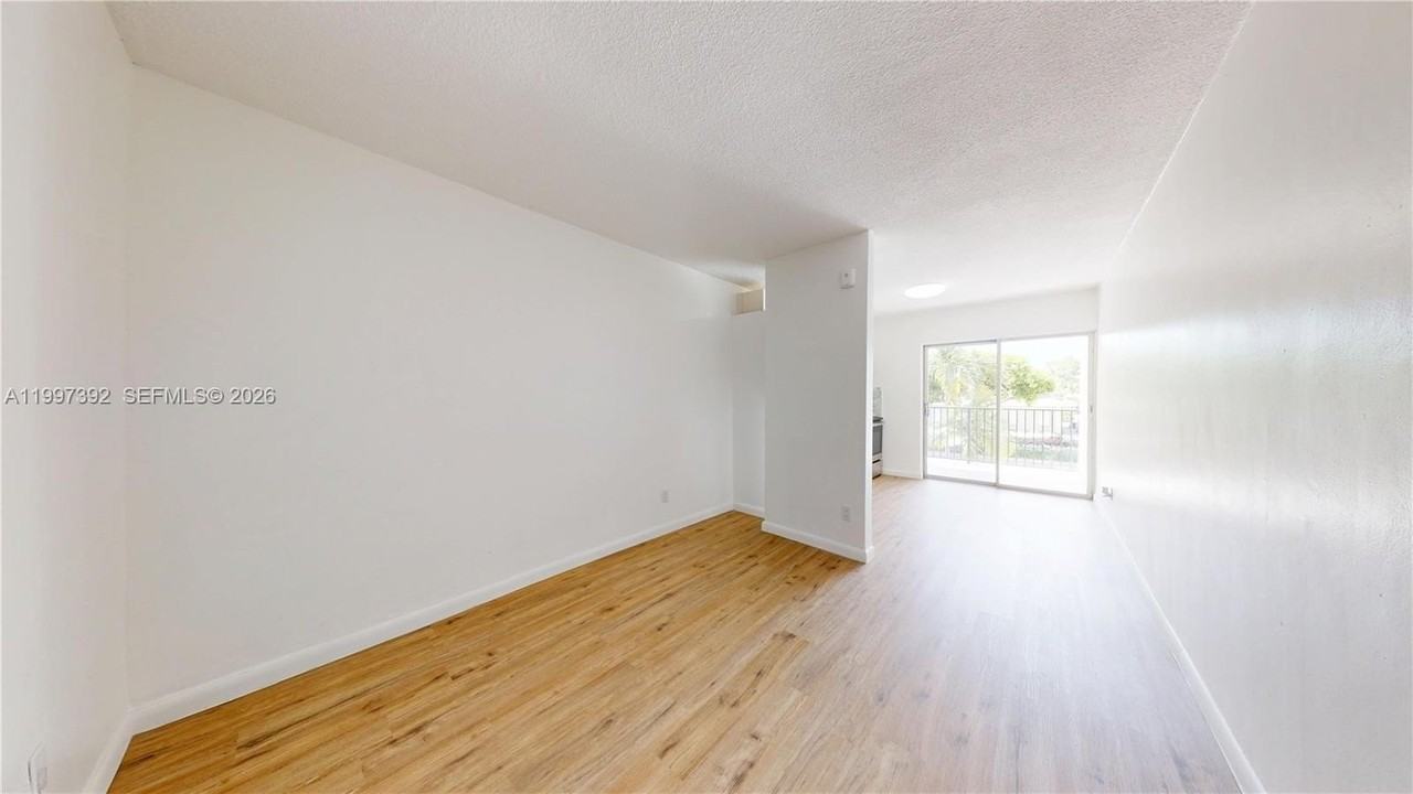2463 Coral Way #21 - Photo 7 of 12