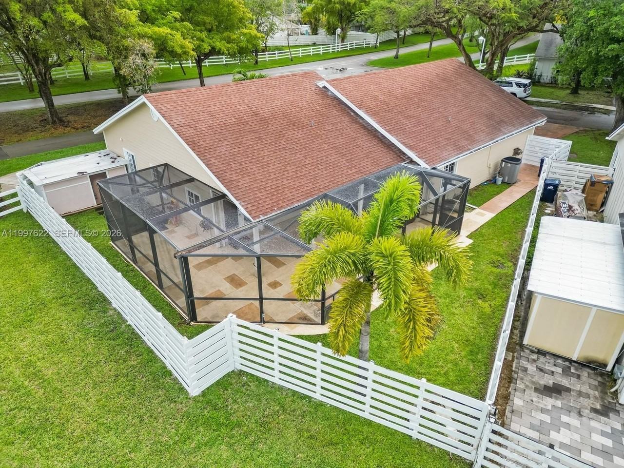 14912 Sw 143rd Ct #14912 - Photo 6 of 35