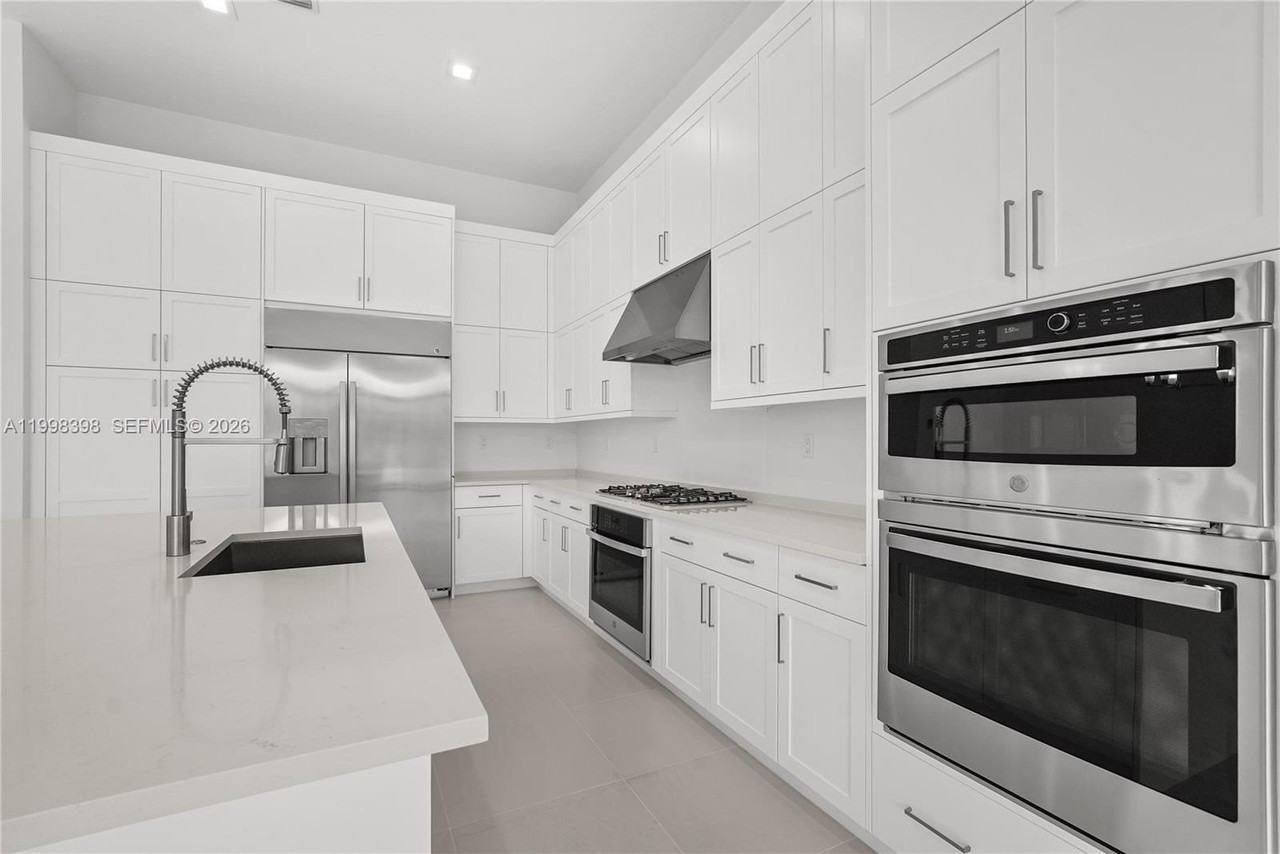 9257 Sunflower Meadow Rd - Photo 4 of 27