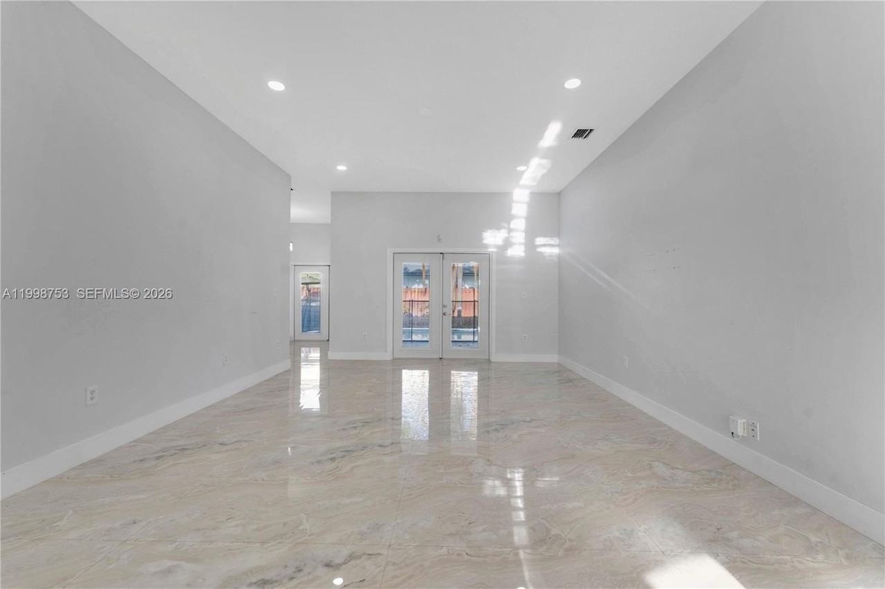 14130 Sw 160th Ct - Photo 3 of 31