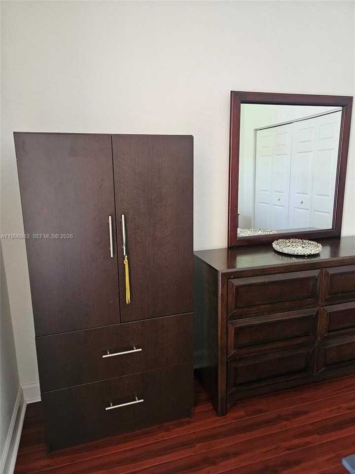 13109 Sw 132nd Ter #13109 - Photo 2 of 12