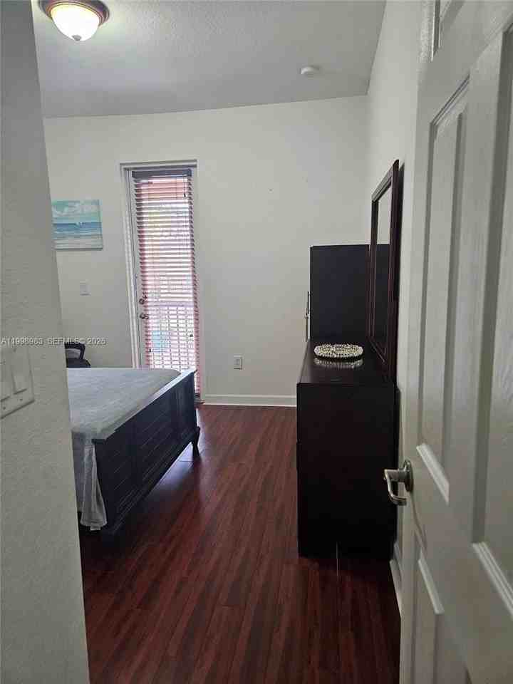 13109 Sw 132nd Ter #13109 - Photo 4 of 12