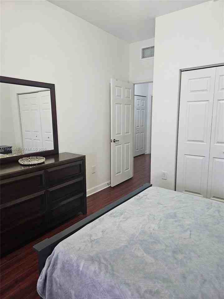 13109 Sw 132nd Ter #13109 - Photo 6 of 12