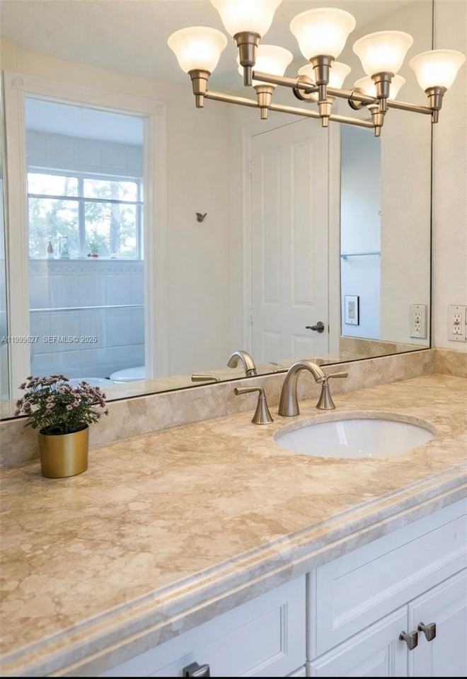 2716 Oakmont Ct - Photo 5 of 8