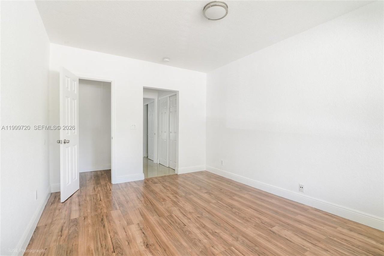 9790 E Bay Harbor Dr #2N - Photo 6 of 10