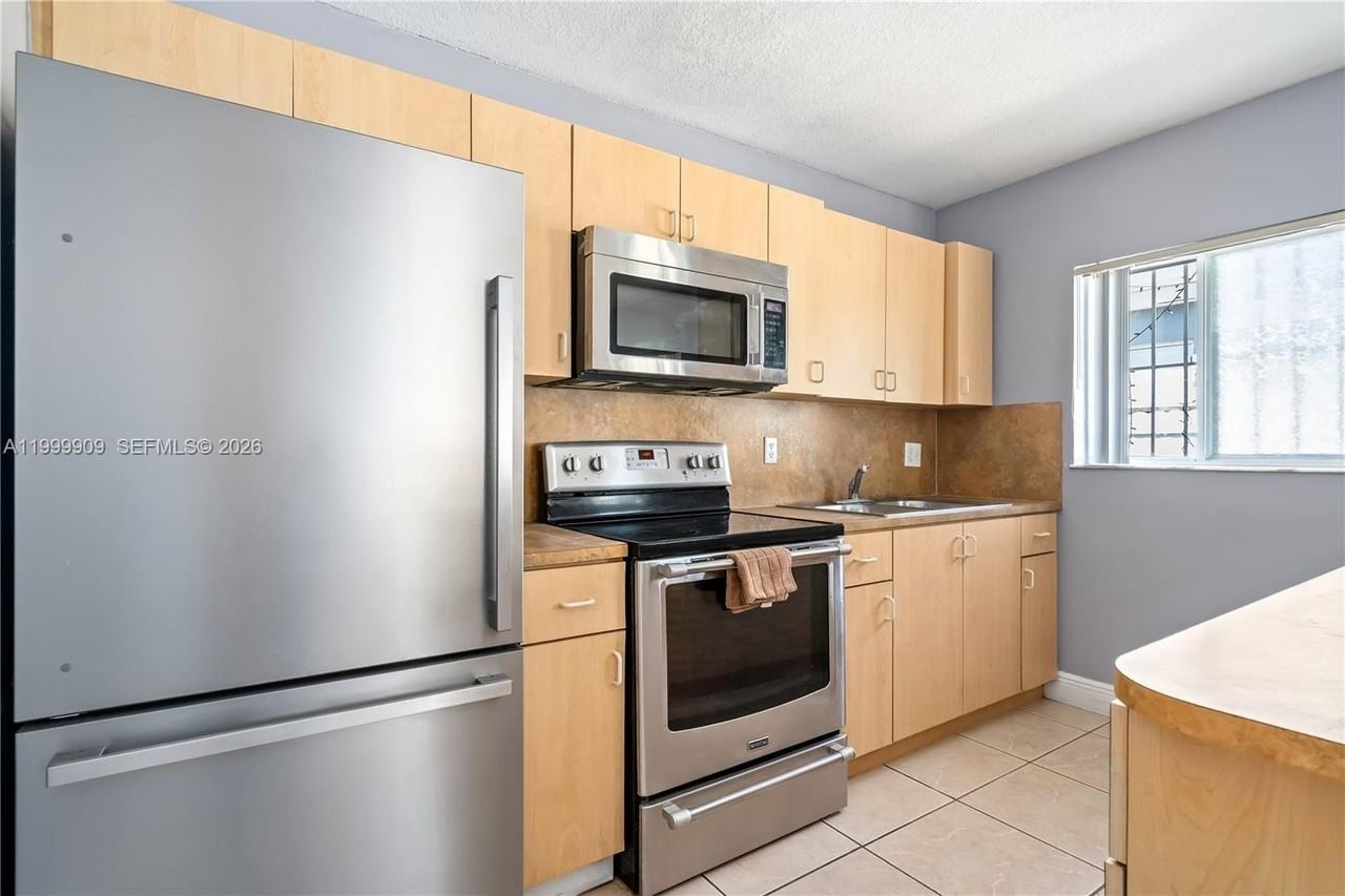 760 Nw 80th St #760 - Photo 2 of 33