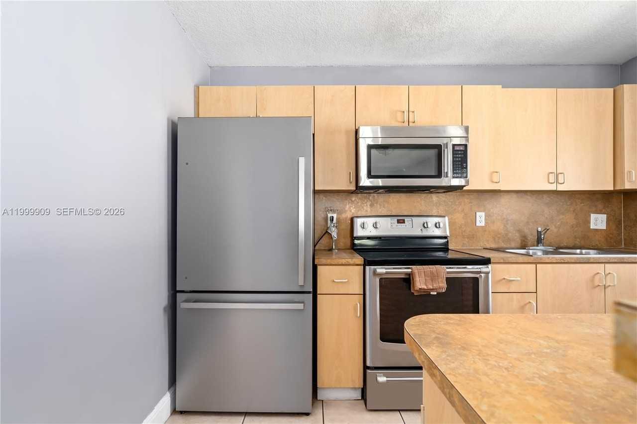 760 Nw 80th St #760 - Photo 4 of 33