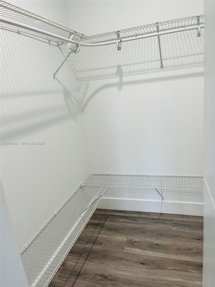 2611 Nw 166th St - Photo 6 of 7
