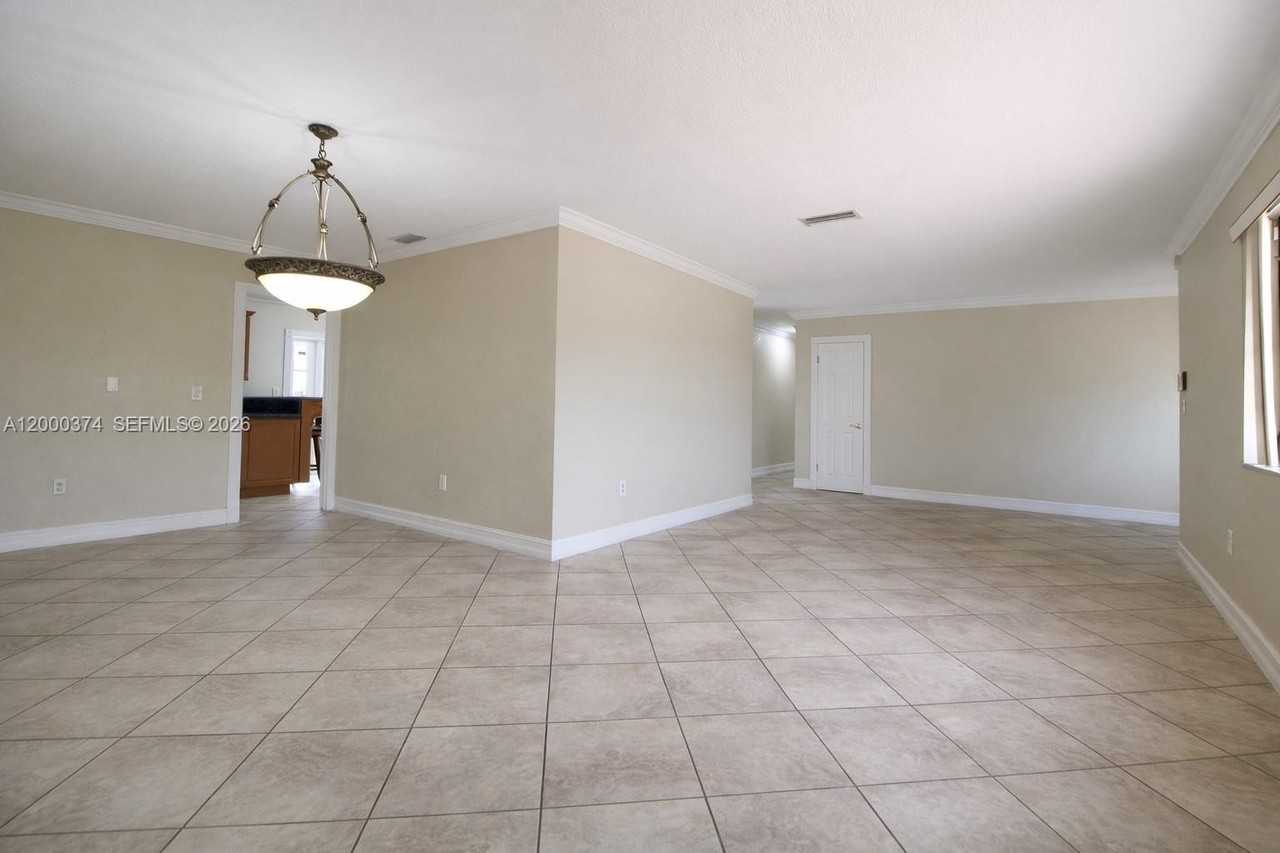 6331 Sw 94th Ave #NA - Photo 4 of 25