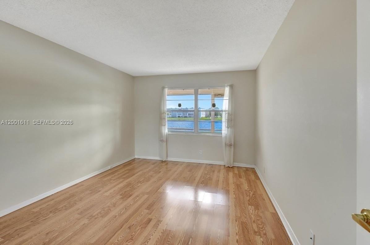 1020 Exeter B #1020 - Photo 7 of 15