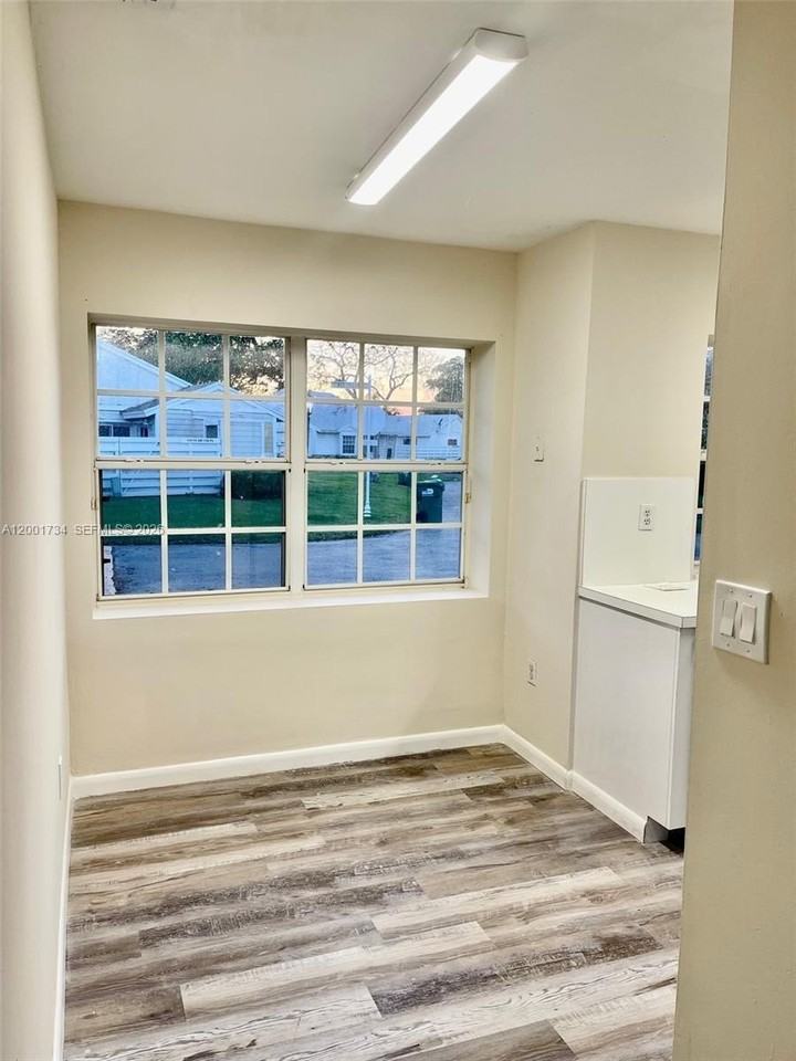 13754 Sw 147th Circle Ln #1 - Photo 5 of 19