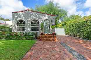 1502 El Rado St - Photo 1 of 1