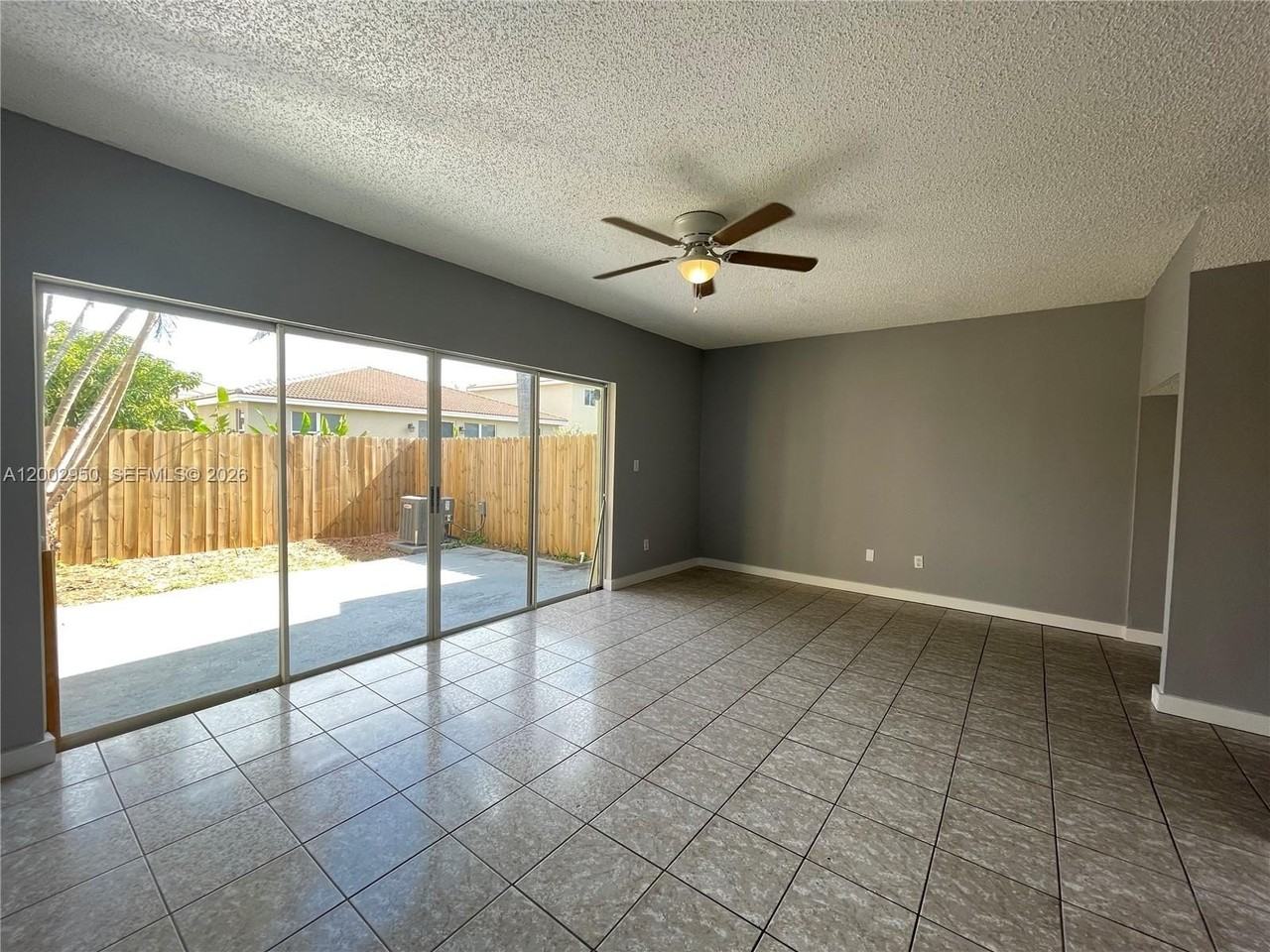 20511 Nw 15th Ave #4 - Photo 3 of 15