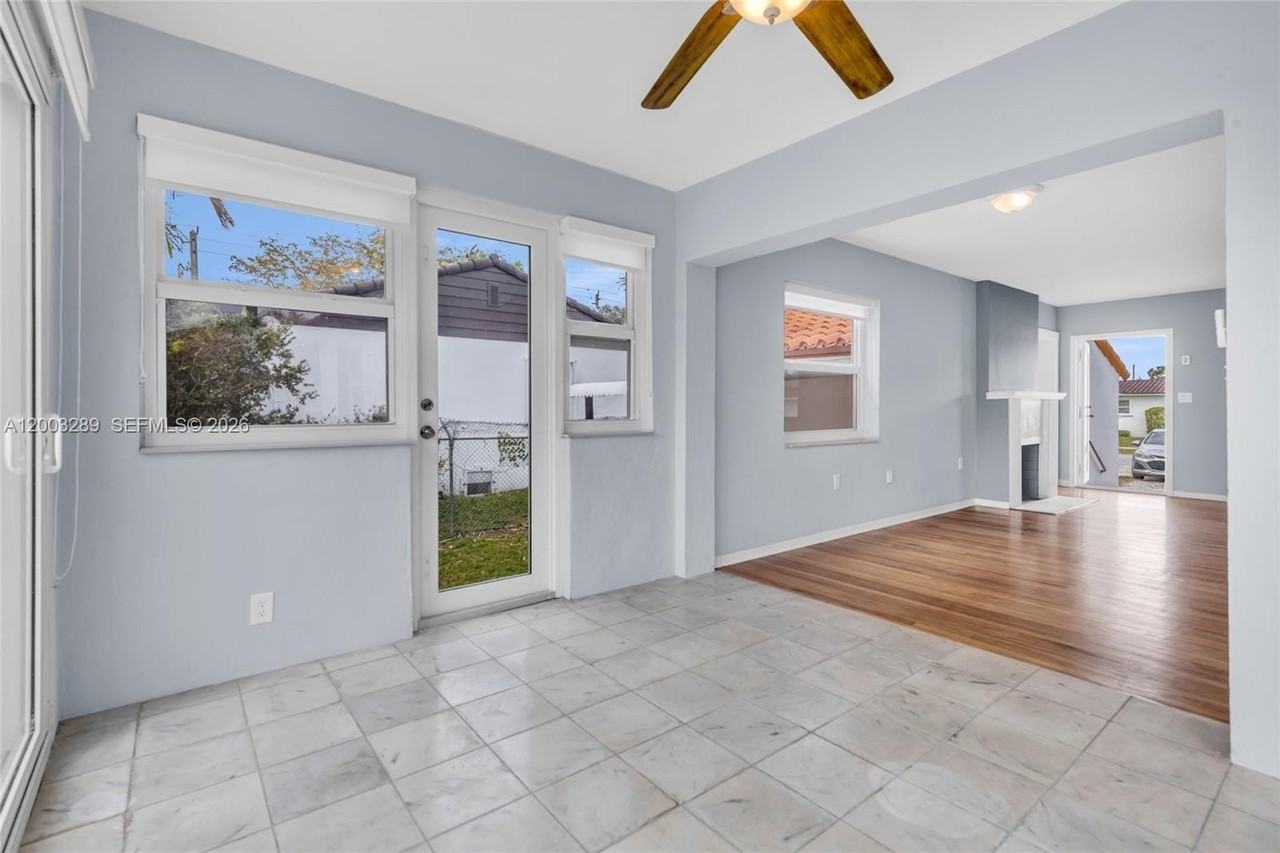 392 Payne Dr - Photo 7 of 25