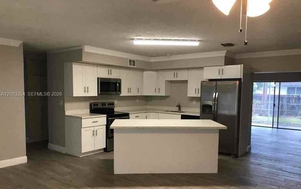 4882 Pine Cone Ln - Photo 5 of 15