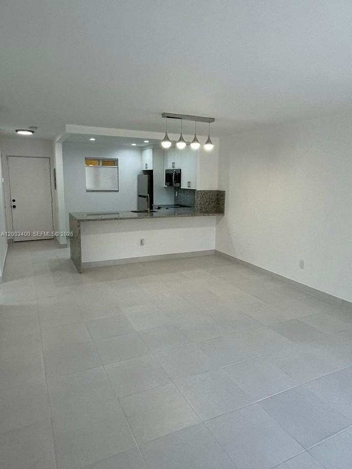 7732 Camino Real #F318 - Photo 4 of 18