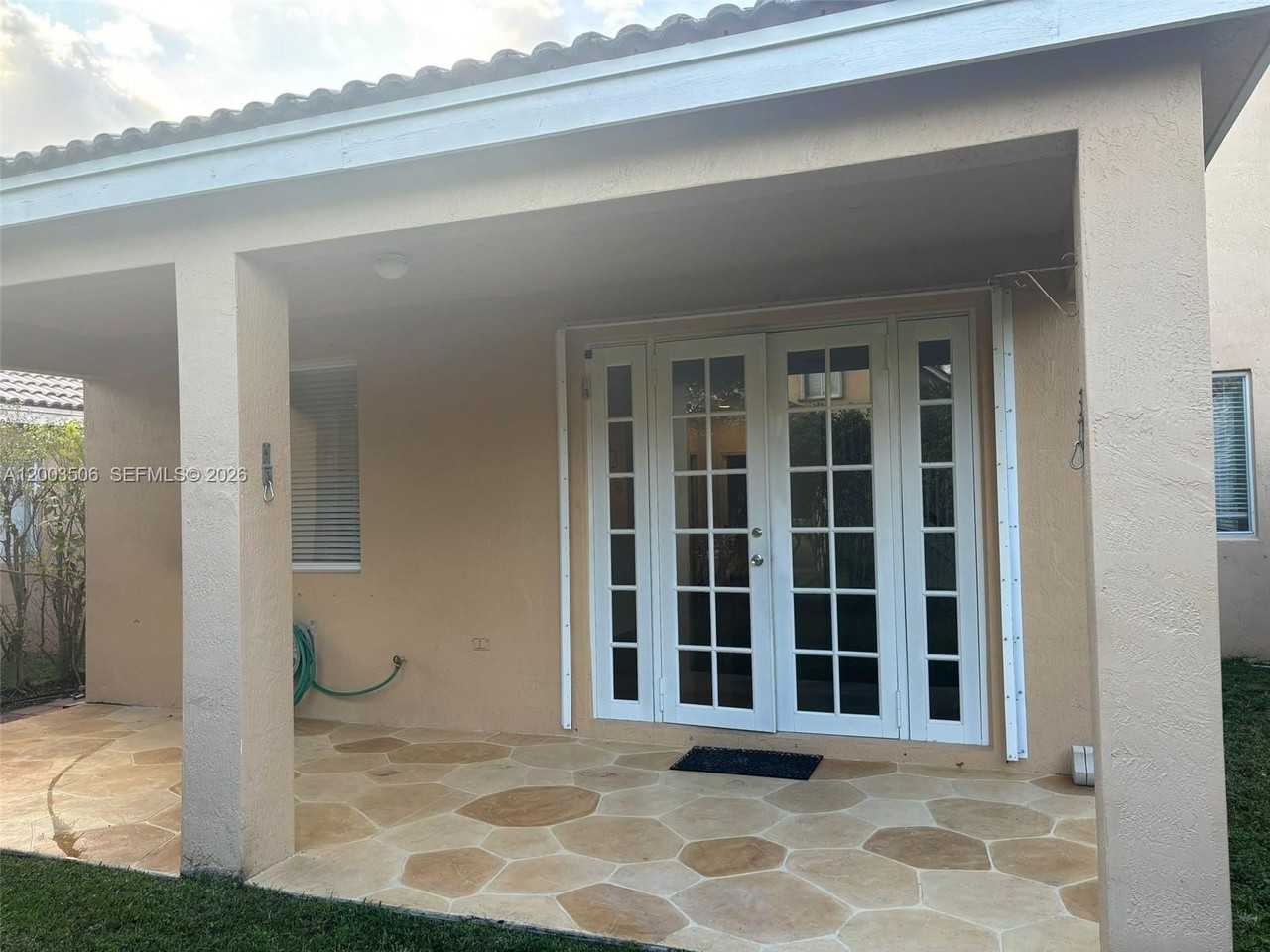 1146 Areca Way #0 - Photo 2 of 18