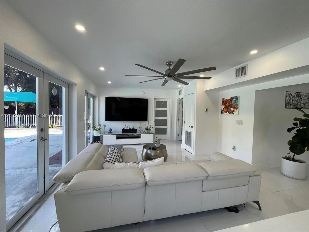 15551 Sw 155th Ave #0 - Photo 7 of 28