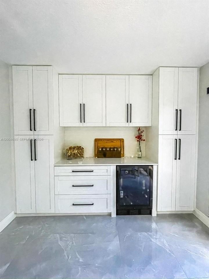 13360 Sw 89th Ter #G - Photo 5 of 21