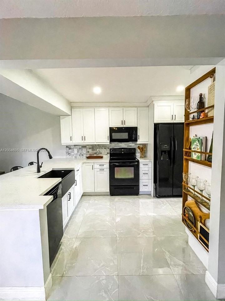 13360 Sw 89th Ter #G - Photo 7 of 21