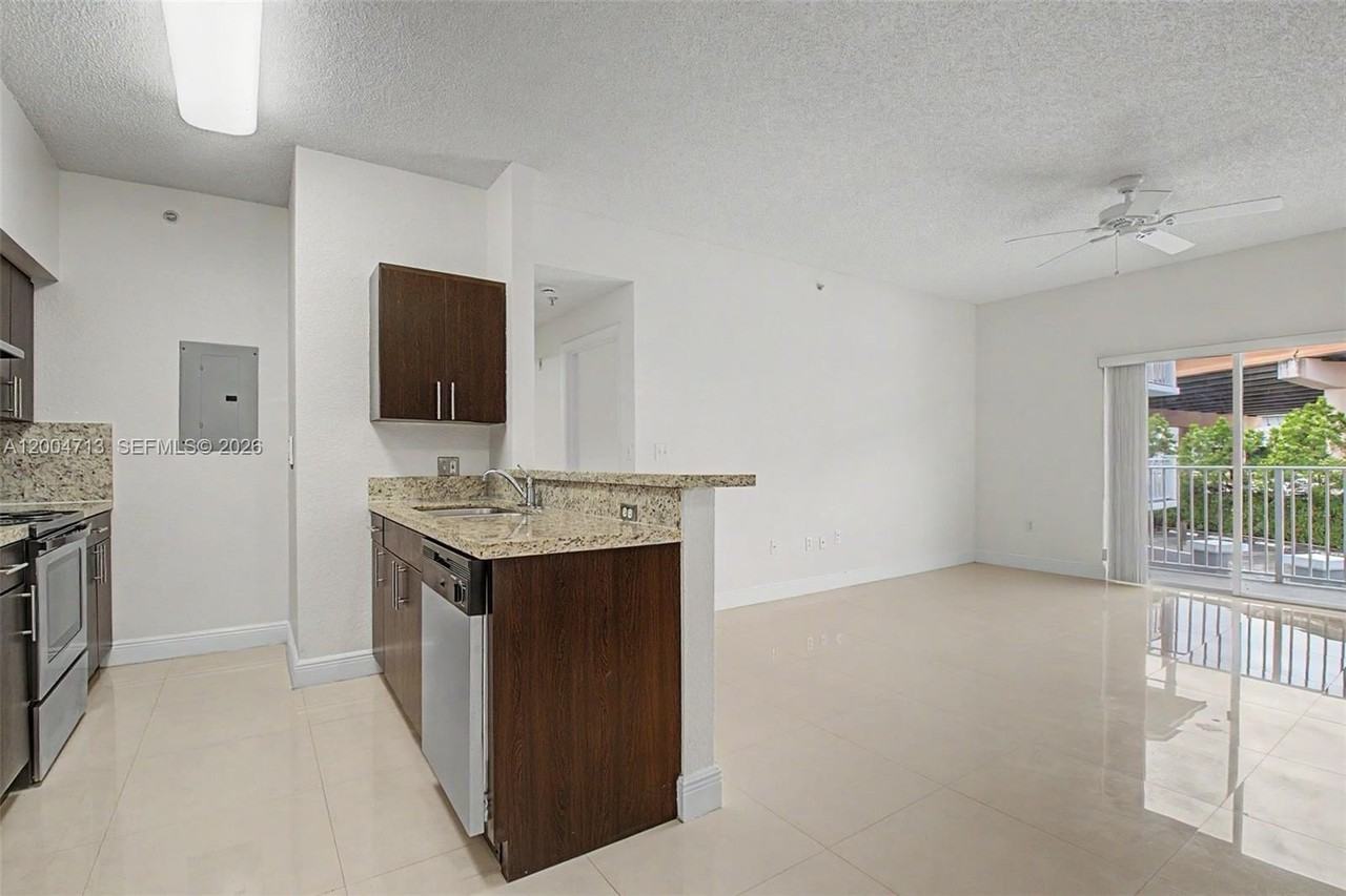 7000 Sw 80th St #201 - Photo 2 of 8