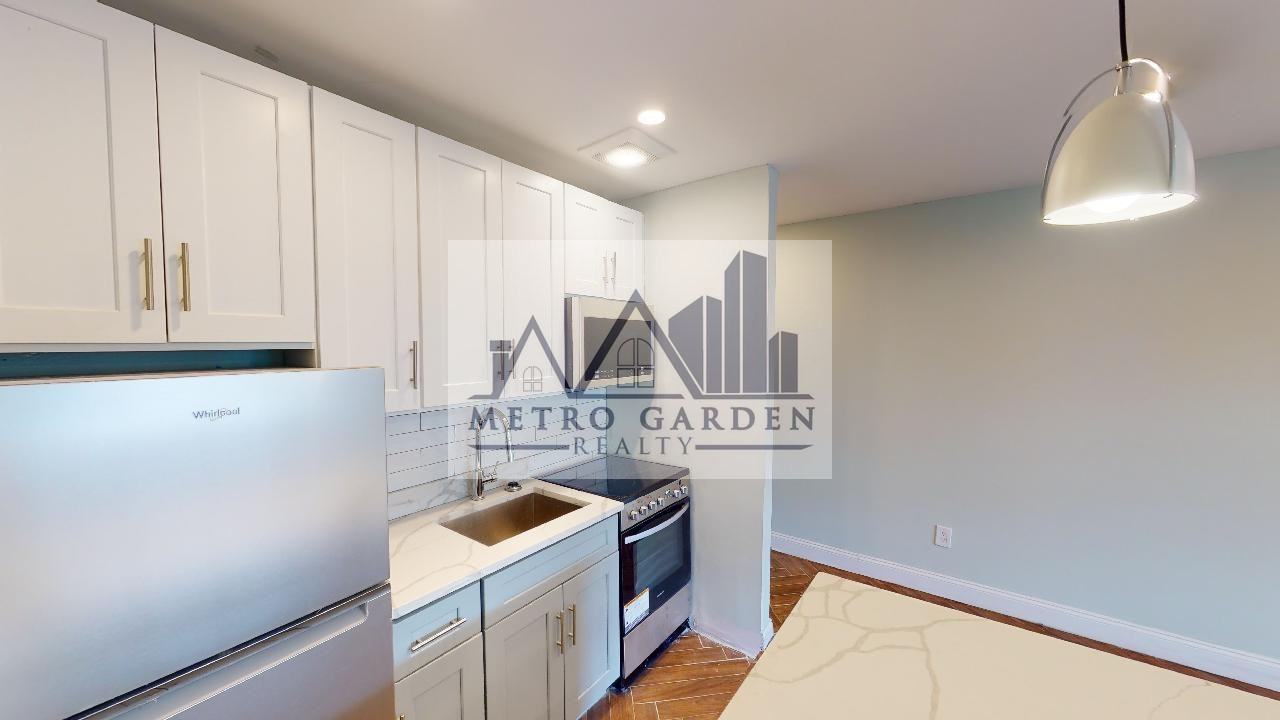 66-55 Booth Street #6 - Photo 7 of 17