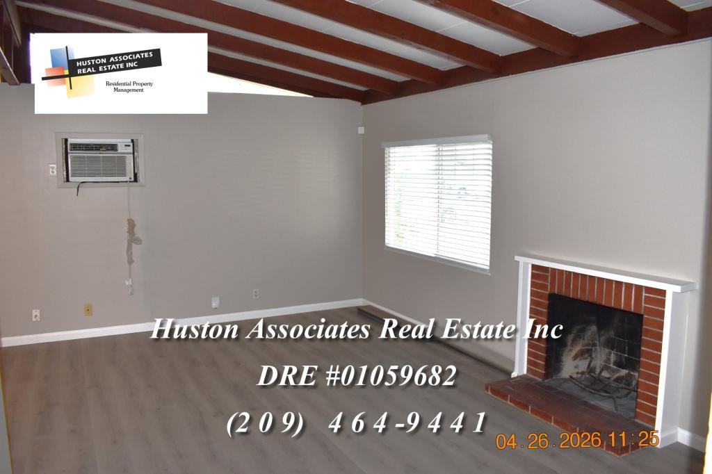 3936 Dennis Ave - Photo 2 of 22