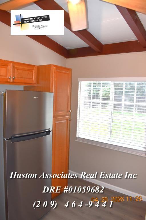 3936 Dennis Ave - Photo 6 of 22