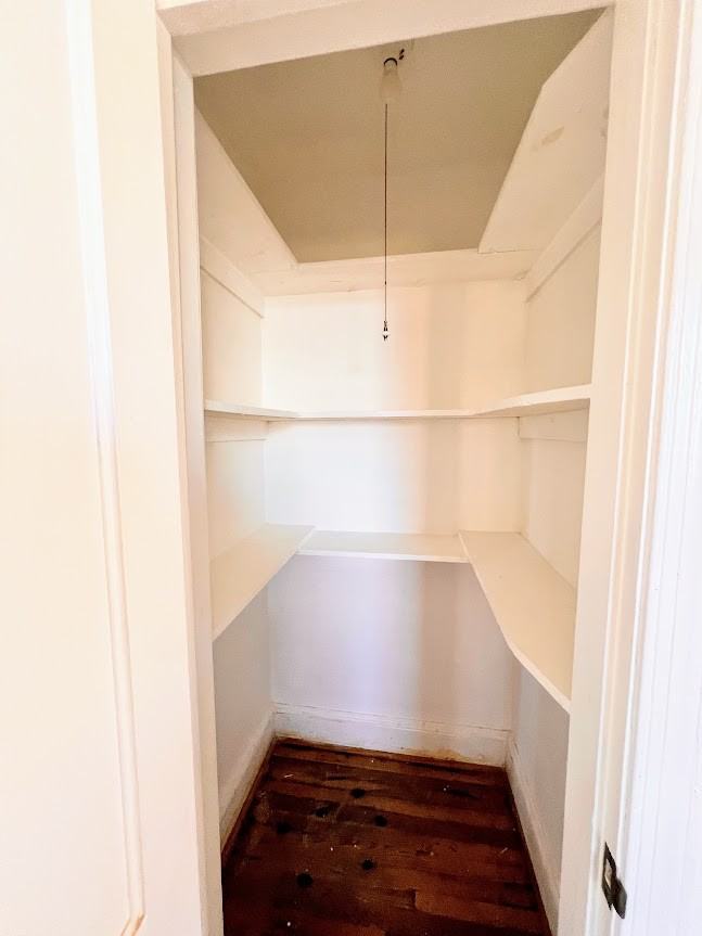 340 Jefferson Avenue - Photo 3 of 9