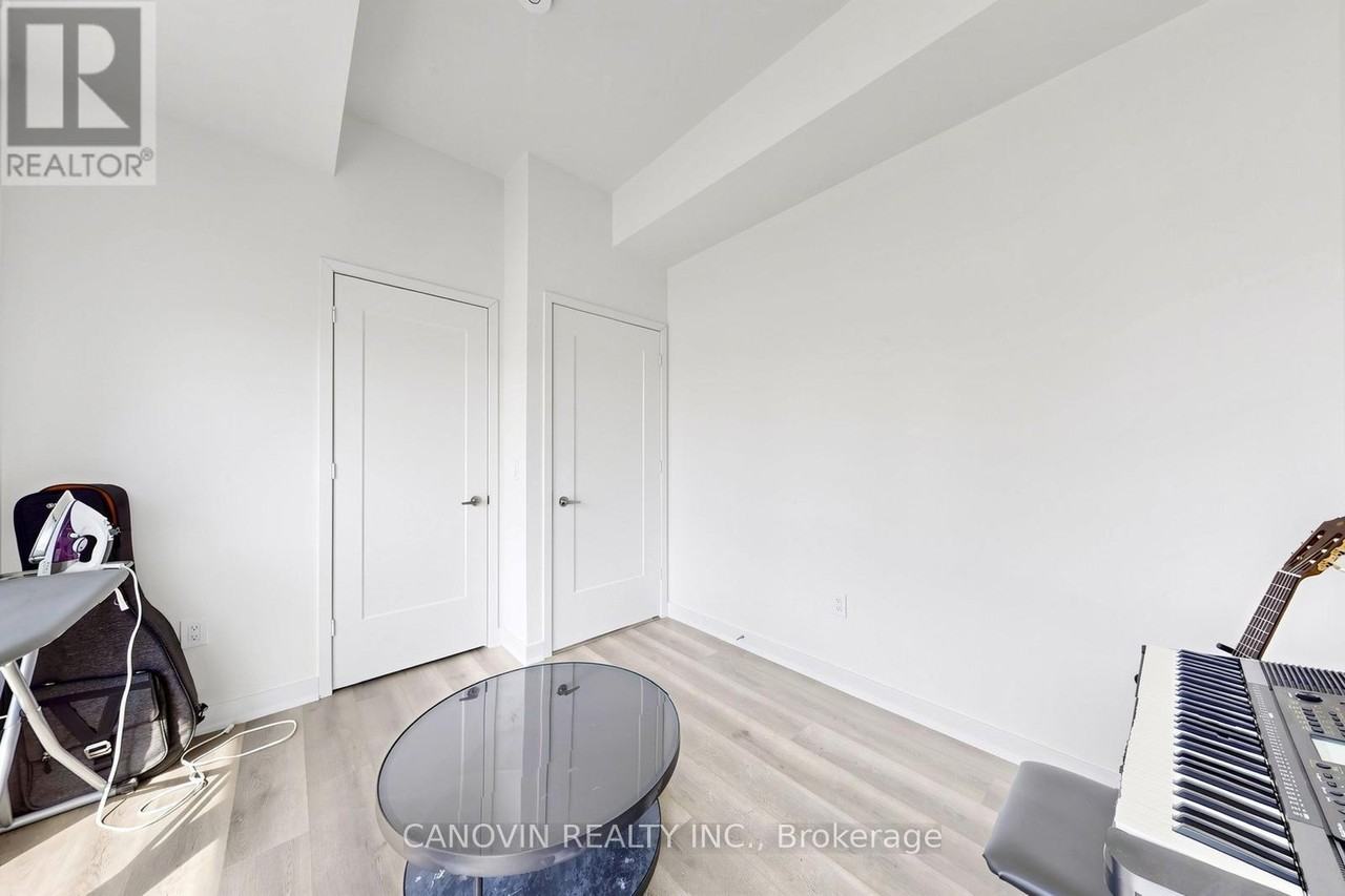 121 Lower Sherbourne Street #1747 - Photo 2 of 38