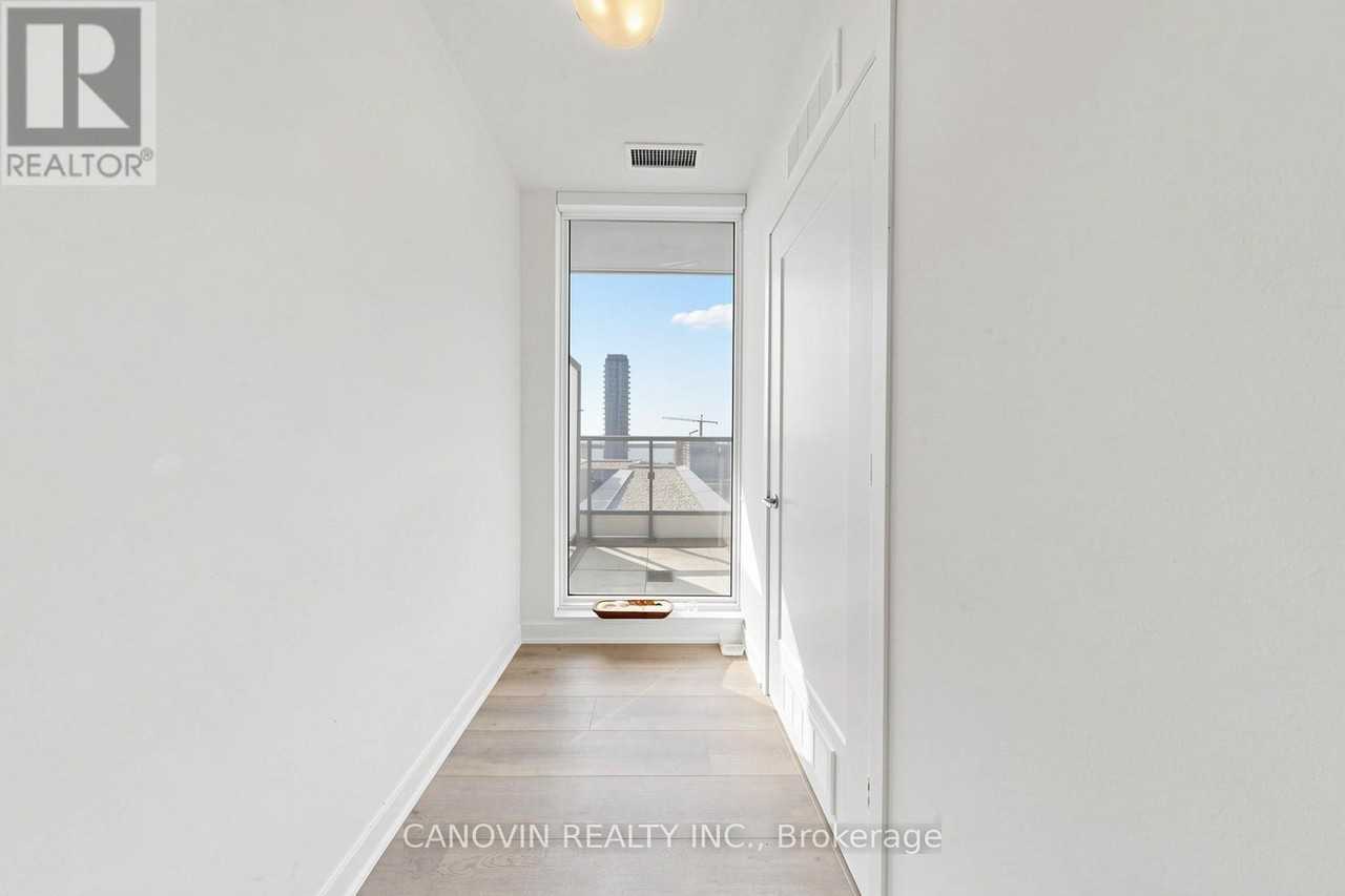 121 Lower Sherbourne Street #1747 - Photo 5 of 38