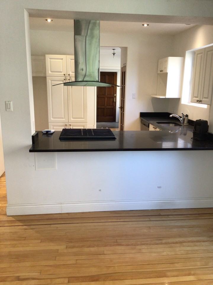 4650 Avenue Bonavista #406 - Photo 2 of 12