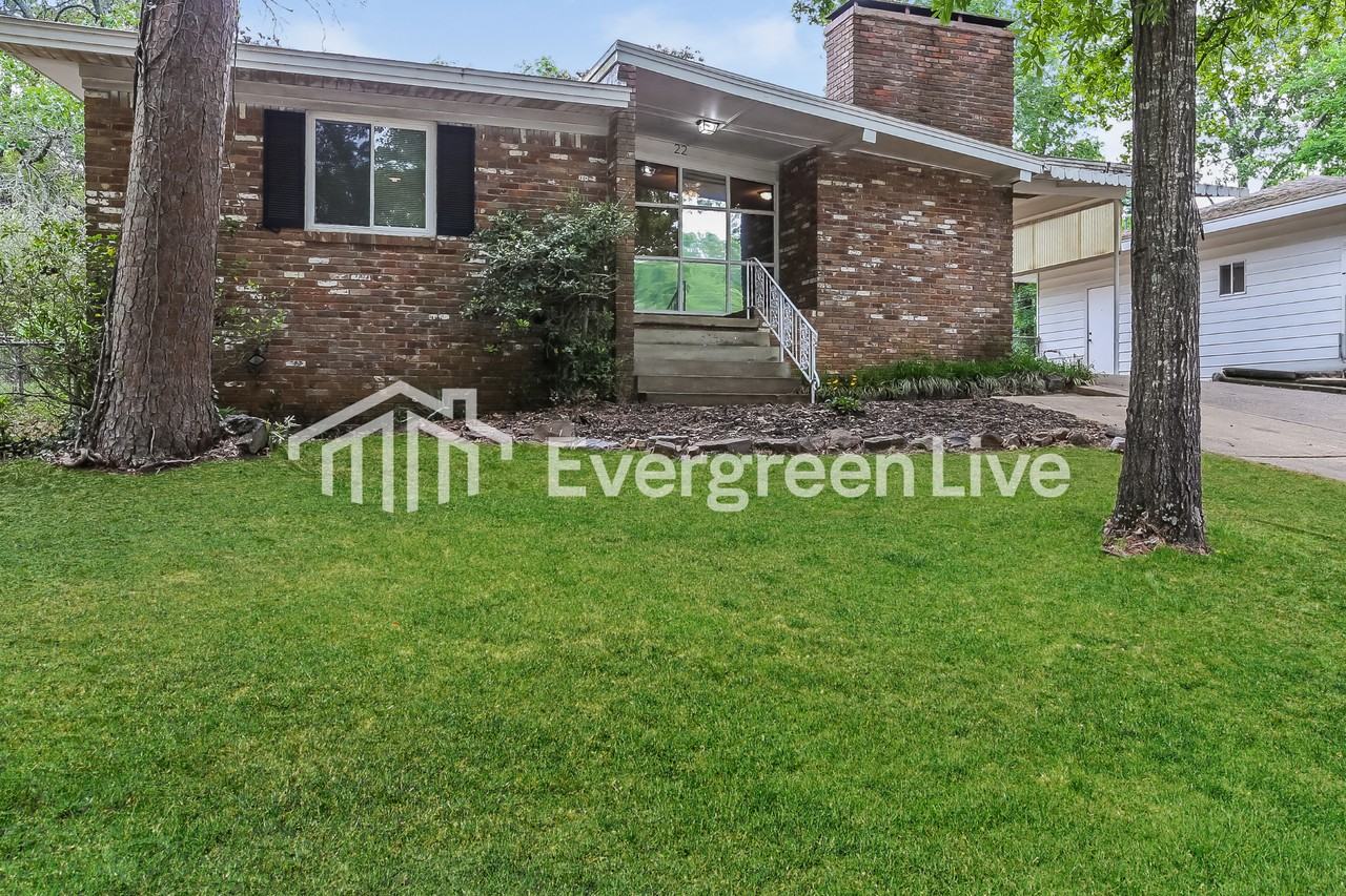 22 Glenmere Dr - Photo 2 of 15