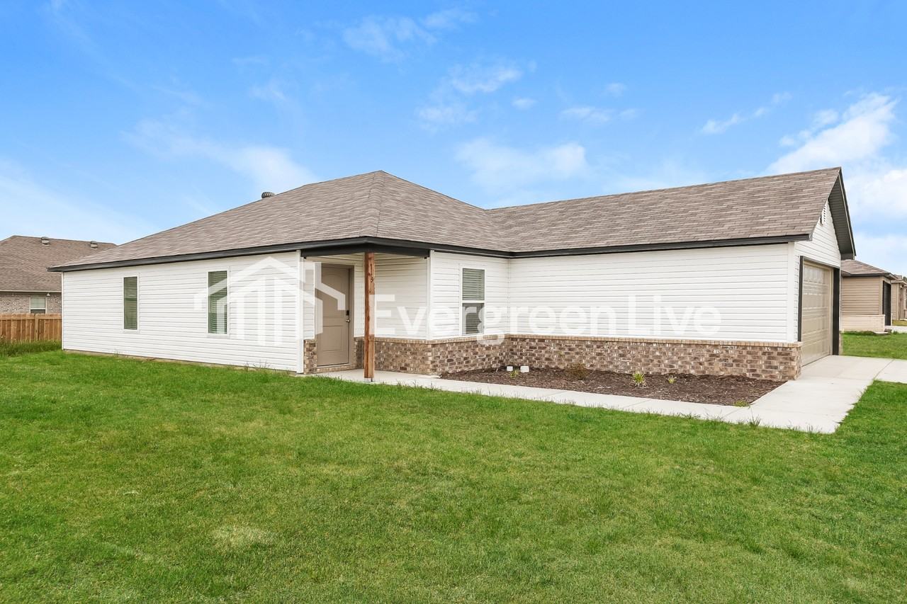 113 Powder River Dr - Photo 2 of 15