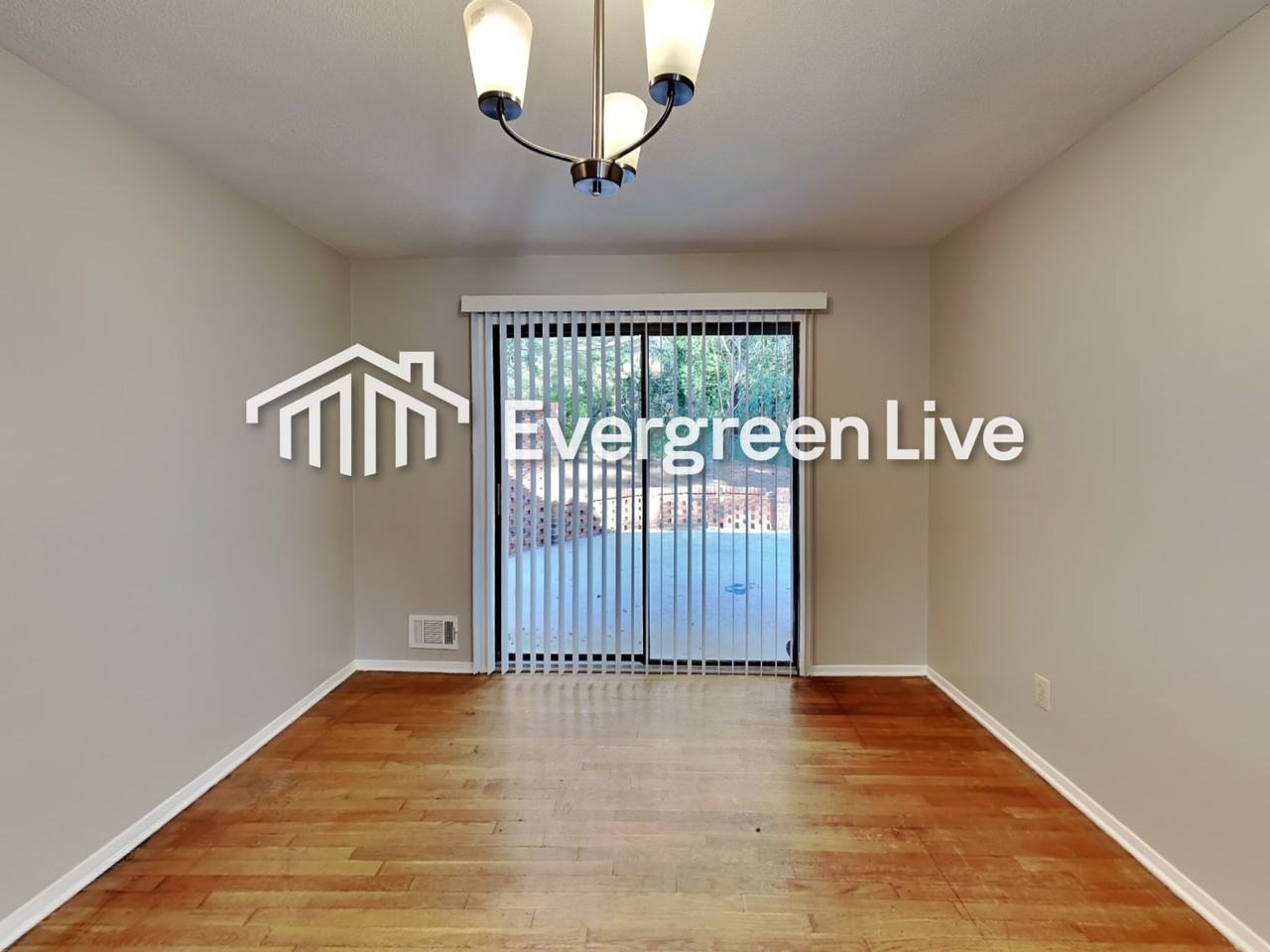4088 Rue Saint Germain - Photo 7 of 18