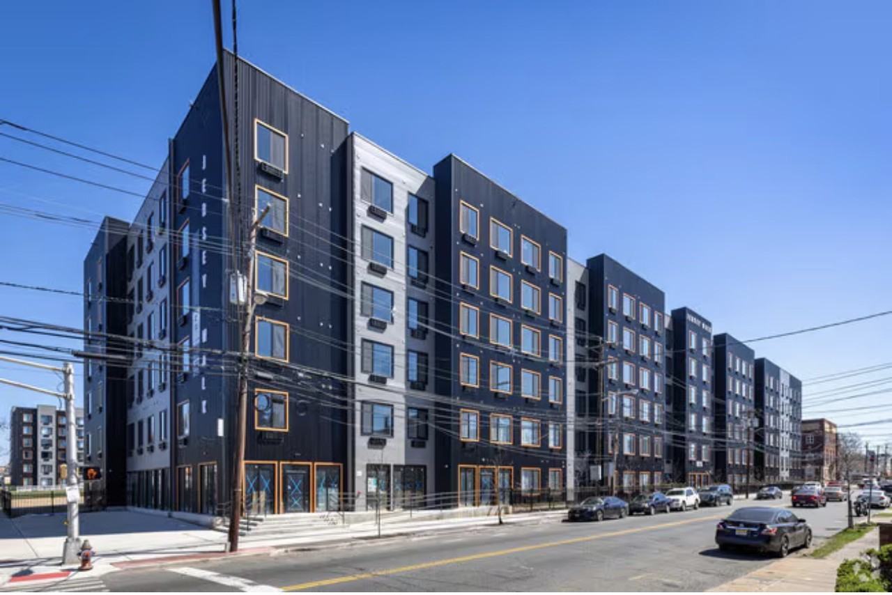 925 East Jersey Street #234 - Photo 2 of 8