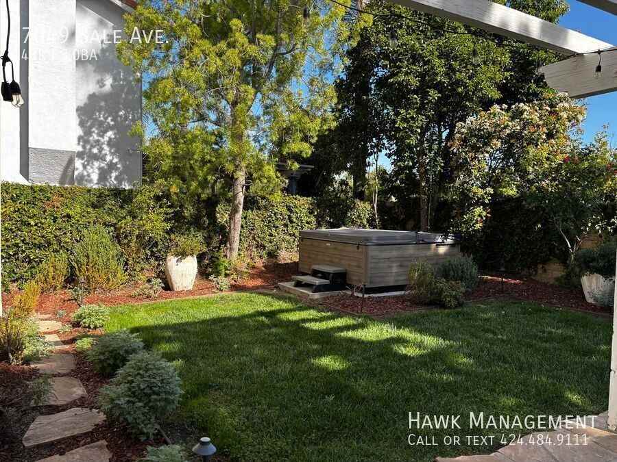 7049 Sale Ave - Photo 4 of 38