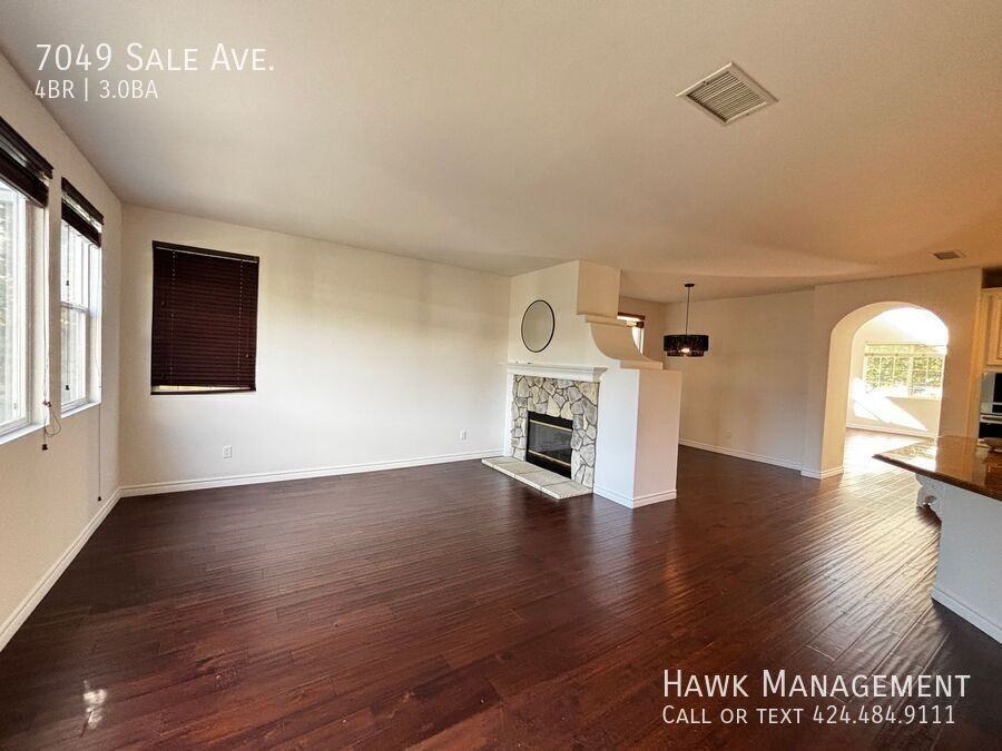 7049 Sale Ave - Photo 7 of 36