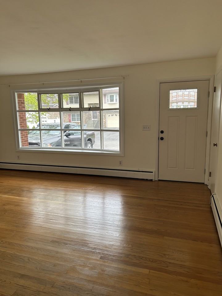 32 Moreland Ave #NA - Photo 4 of 11