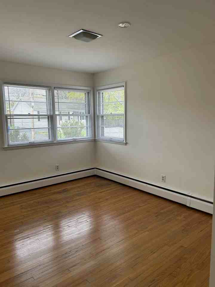 32 Moreland Ave #NA - Photo 6 of 11