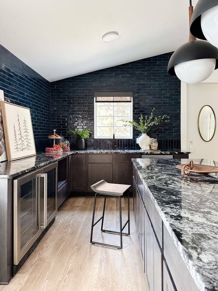 Campus Court Lexington - Photo 7 of 50