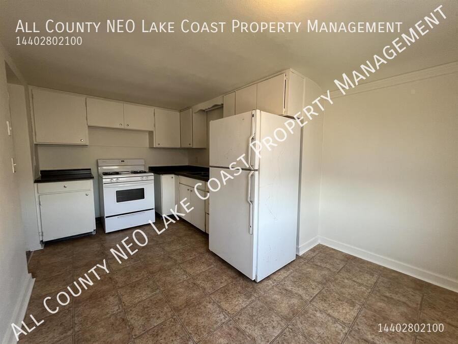 210 Gulf Rd #C - Photo 3 of 5