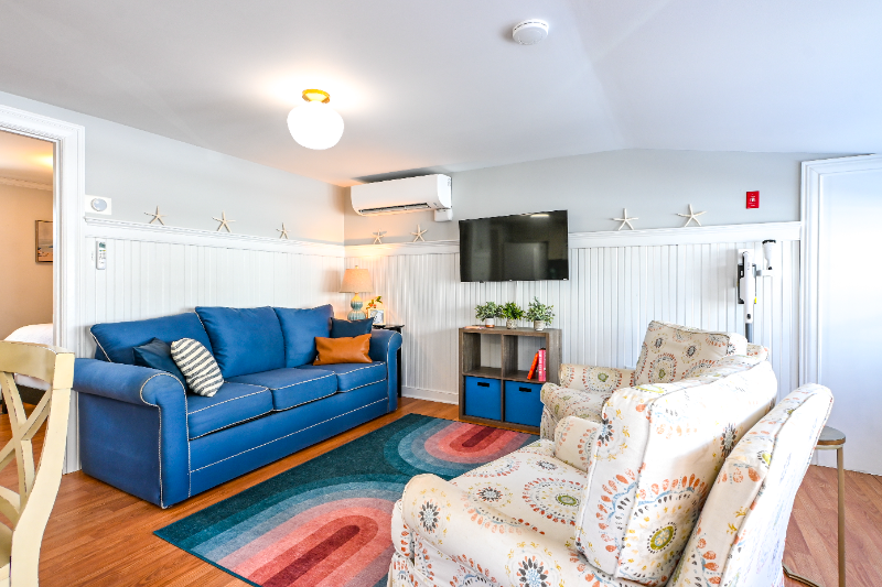 8 Pine Tree Ave - Photo 4 of 19